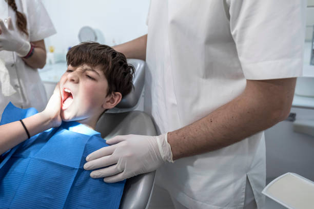 Best Weekend Emergency Dentist in California, MD